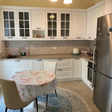 Luxury Lungomare Lägenhet *